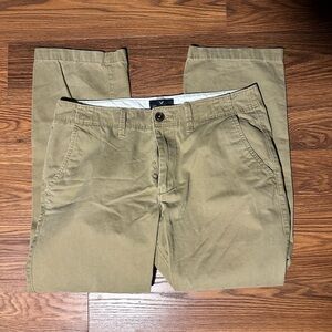 American Eagle Relaxed Straight Khaki Chino Pants Men’s 33x30